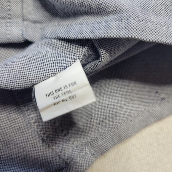 Taylor Stitch - Picture 16 of 16